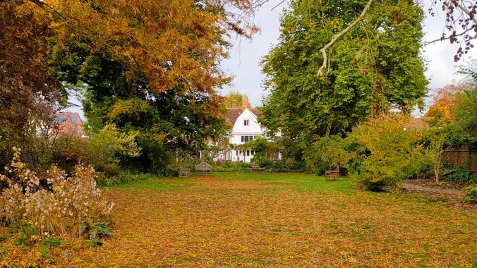Paycockes garden in the autumn